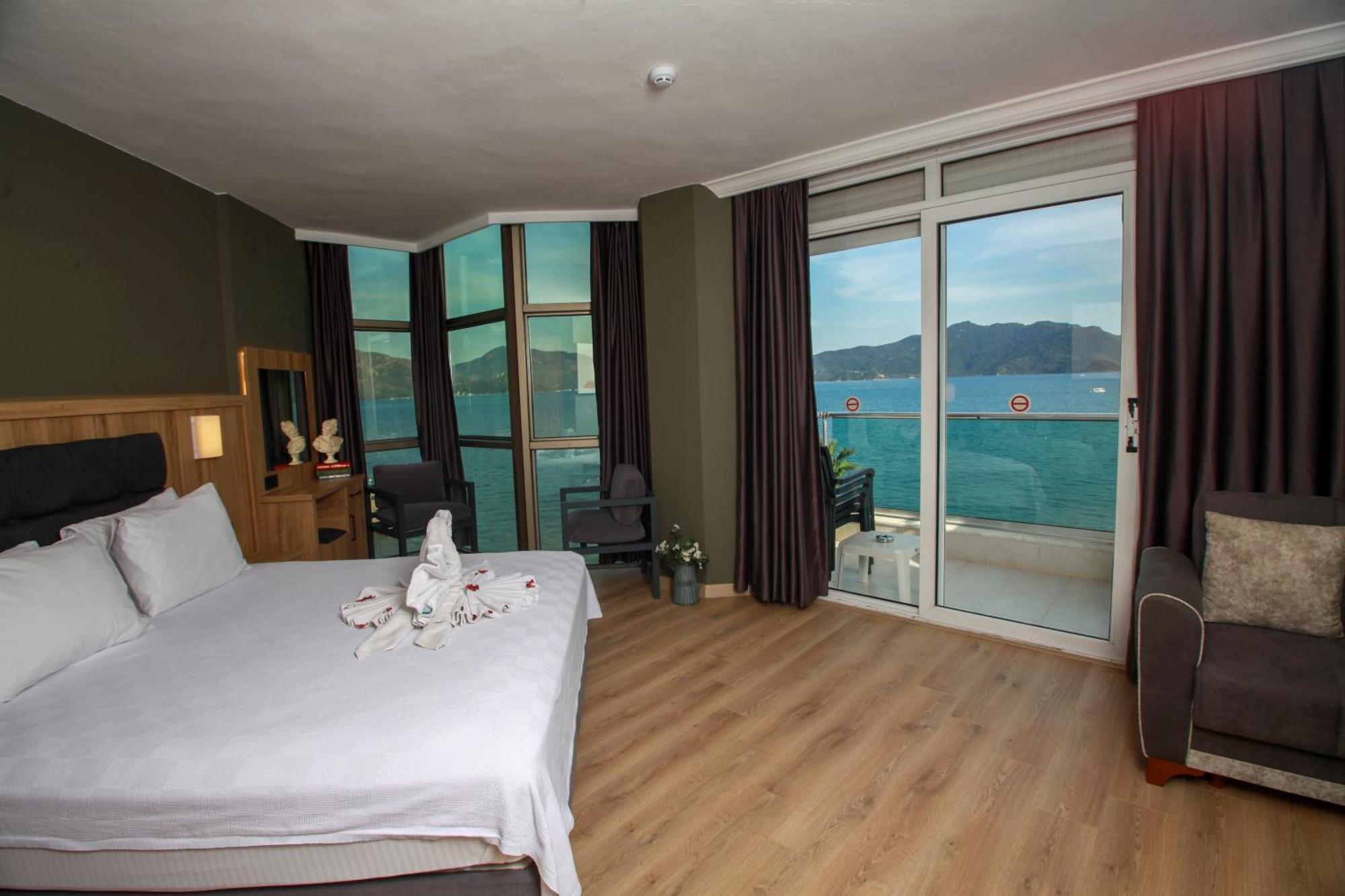 Yuvam Prime Beach Hotel マルマリス エクステリア 写真